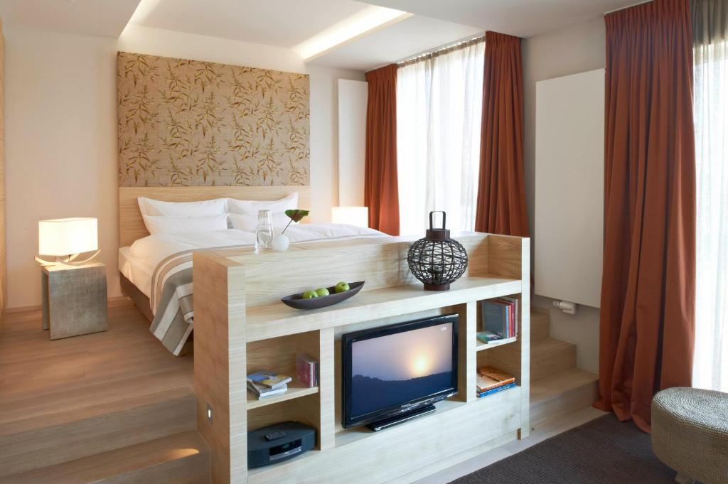 Loesch Fuer Freunde Hotel Hornbach Buitenkant foto